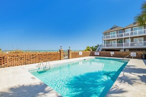 House, 3 Bedrooms, Balcony, Ocean View (14) | Exterior