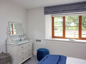 1 bedroom, free WiFi, bed sheets, wheelchair access - 1 bedroom accommodation in Bridgwater (Bridgwater)