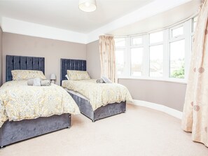 6 chambres, Wi-Fi gratuit, draps fournis