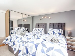 6 chambres, Wi-Fi gratuit, draps fournis