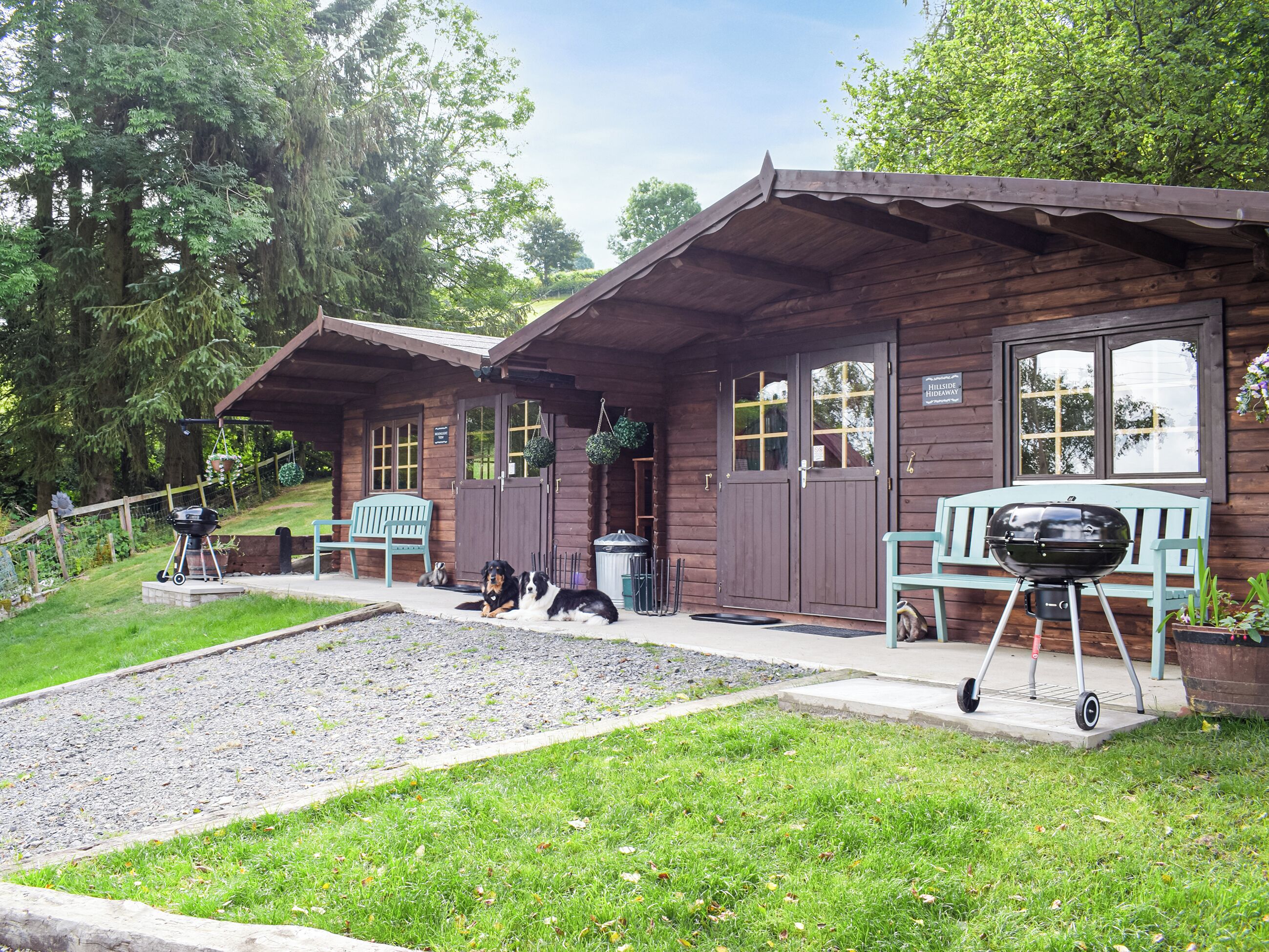 المنشأة من الخارج