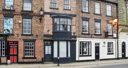 2 bedroom accommodation in Knaresborough