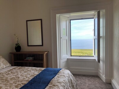 Ballygroggan Farmhouse - UK35208