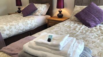 6 habitaciones, wifi gratis y ropa de cama