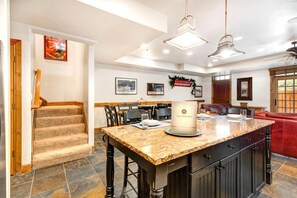 Dining - Park City | KBM Resorts | Walk to Main Street and to Park City Mountain, Hot Tub, On FREE Citywide Bus Route | Single Unit, 4 Bedrooms |  PPS-1416 (Park City)