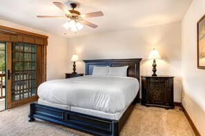 4 bedrooms, iron/ironing board, travel crib, free WiFi - Park City | KBM Resorts | Walk to Main Street and to Park City Mountain, Hot Tub, On FREE Citywide Bus Route | Single Unit, 4 Bedrooms |  PPS-1416 (Park City)