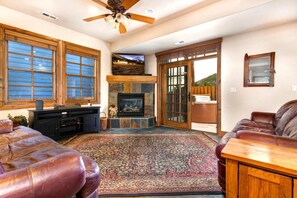 تلفزيون بشاشة مسطحة، مدفأة