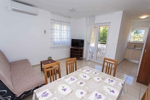 Interior - Holiday apartment with air conditioning and Wi-Fi (Baška)