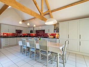 Dining - 3 bedroom accommodation in Helmsley (Helmsley)