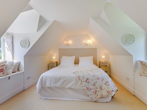 3 bedrooms, free WiFi, bed sheets