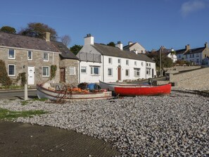 Cottage | Interior - Monarfon (Amlwch)