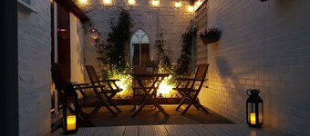 15 Brownlow Street - sleeps 3 guests in 2 bedrooms