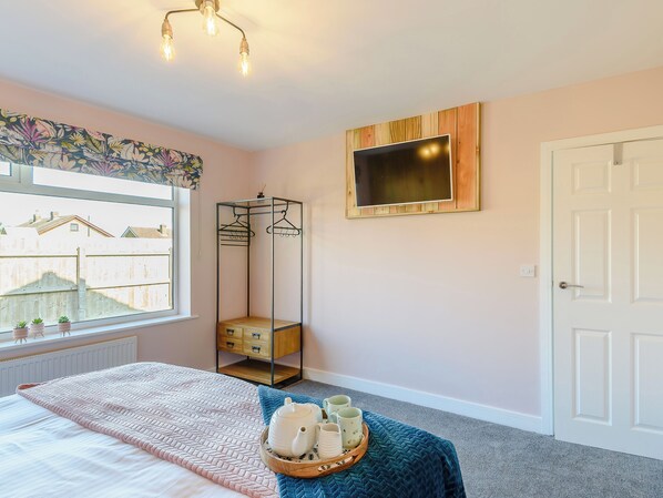 3 chambres, Wi-Fi gratuit, draps fournis