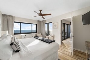 Studio (2 Bedrooms) | Interior