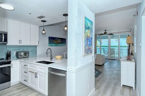 Interior - Harbor Villa Club 205 (Longboat Key)