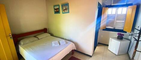 Minibar, free WiFi, individually decorated, individually furnished