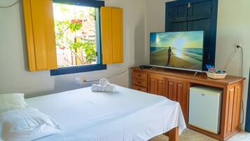 Standard Double or Twin Room | Minibar, individually decorated, individually furnished, free WiFi