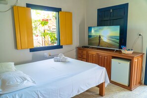 Standard Double or Twin Room | Minibar, individually decorated, individually furnished, free WiFi - Pousada Dona Geni (Pirenópolis)