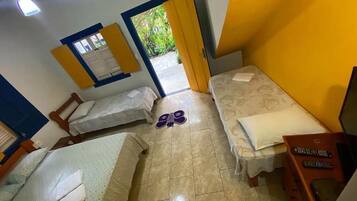 Standard Quadruple Room | Minibar, individually decorated, individually furnished, free WiFi