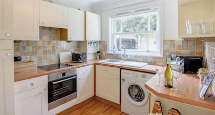 2 bedroom accommodation in Wragby, near Market Rasen
