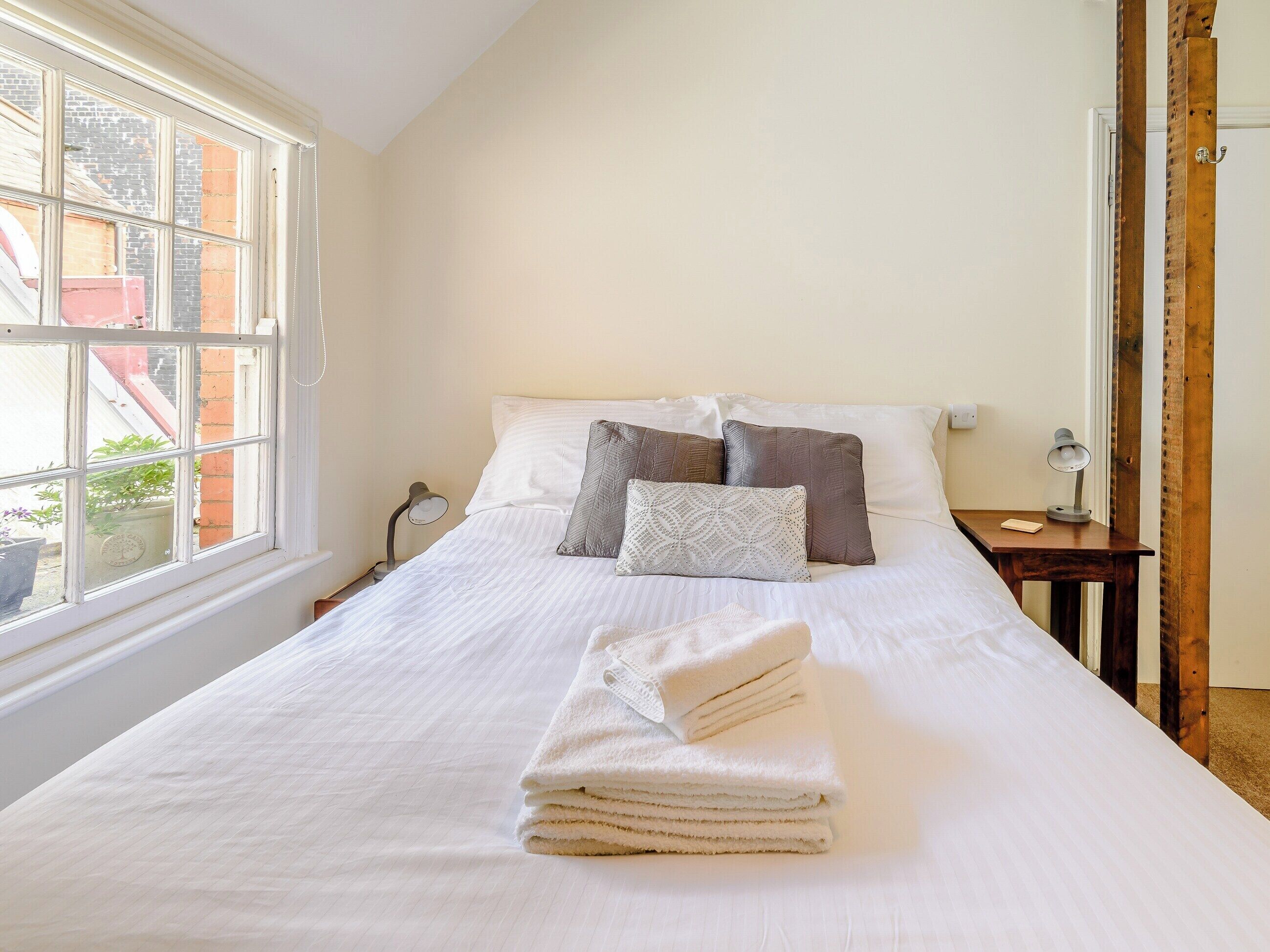 1 bedroom, free WiFi, bed sheets