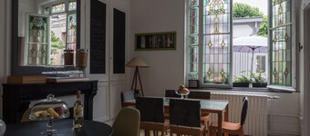 Notre Dame" guest room with garden view. Breakfast included 