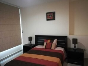 1 soverom, wi-fi (inkludert) og sengetøy