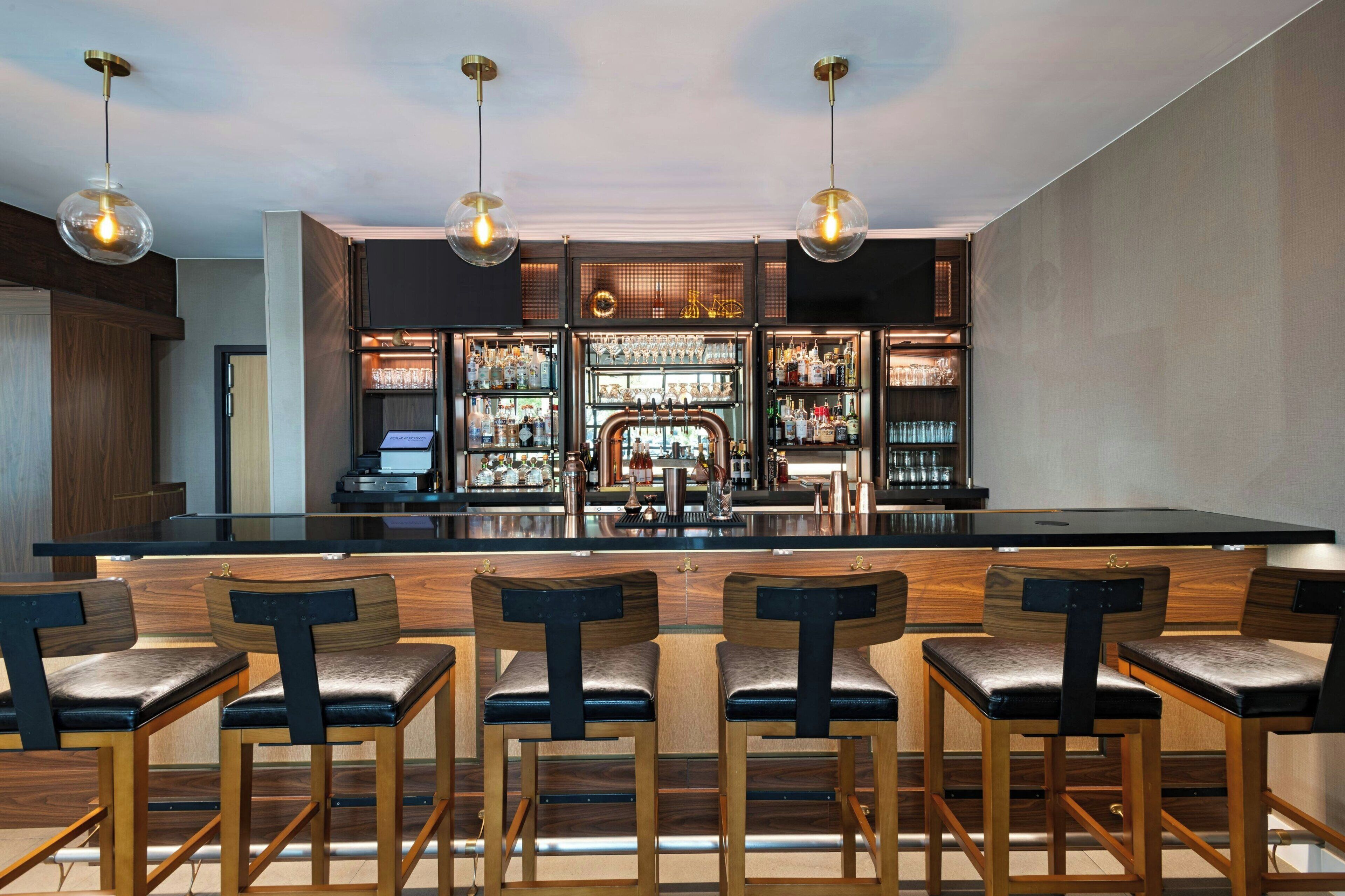 Foto - Four Points BY Sheraton Austin Airport