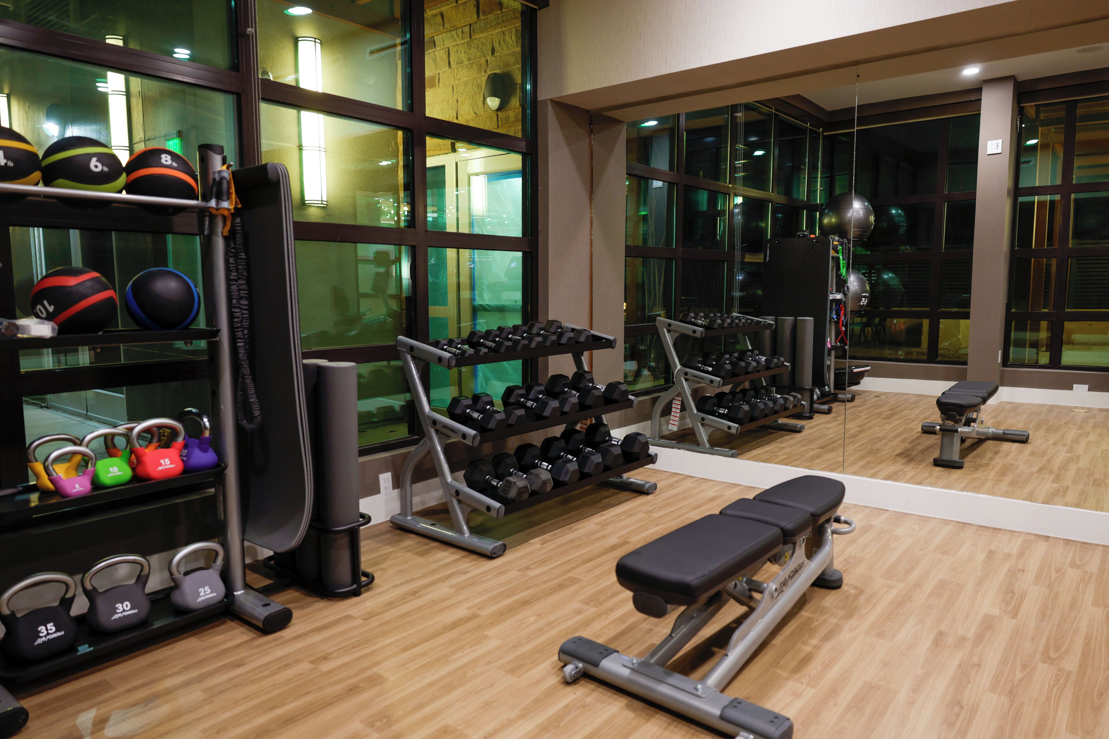 Foto - Four Points by Sheraton Austin Airport