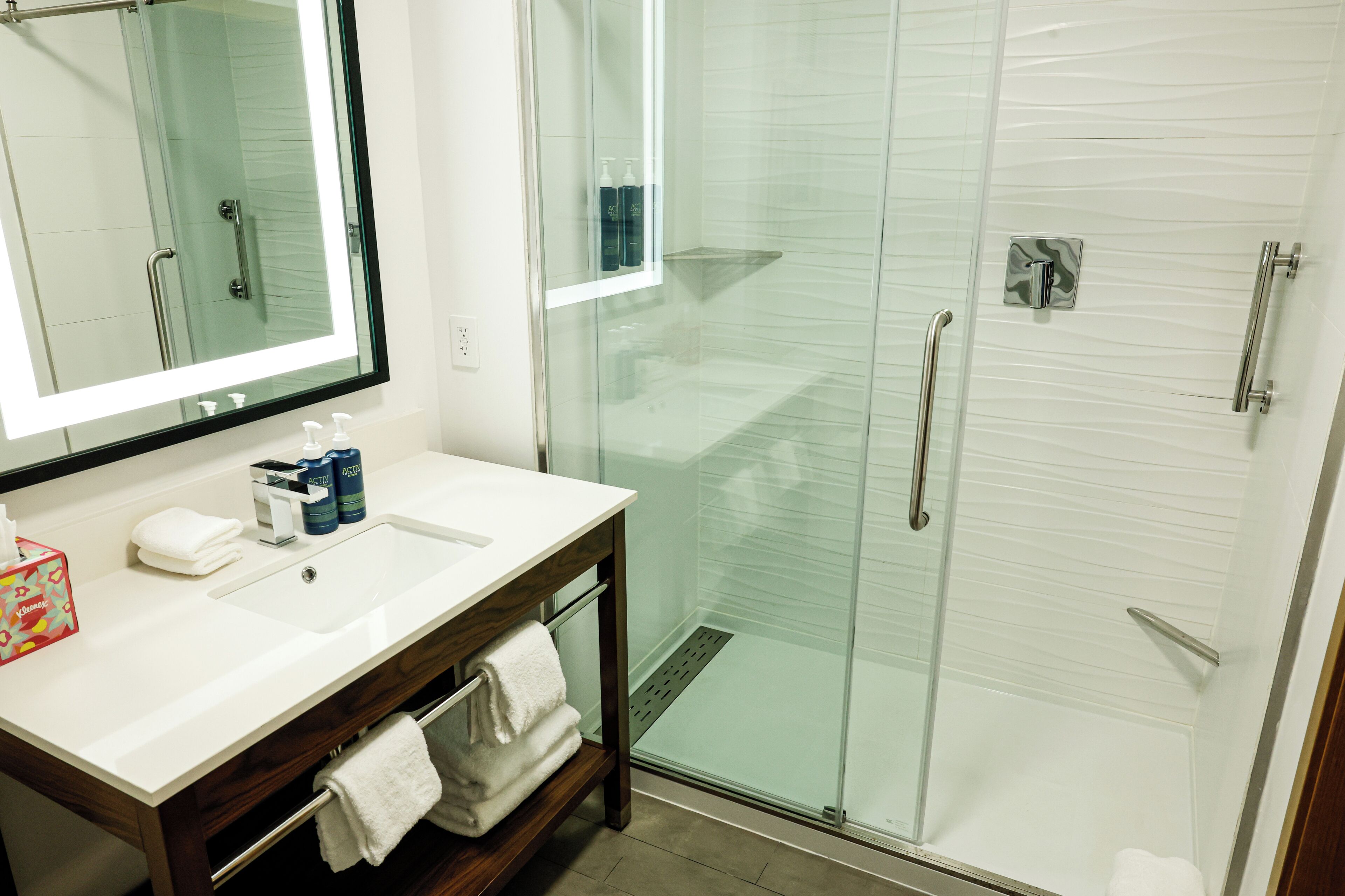 Foto - Four Points by Sheraton Austin Airport