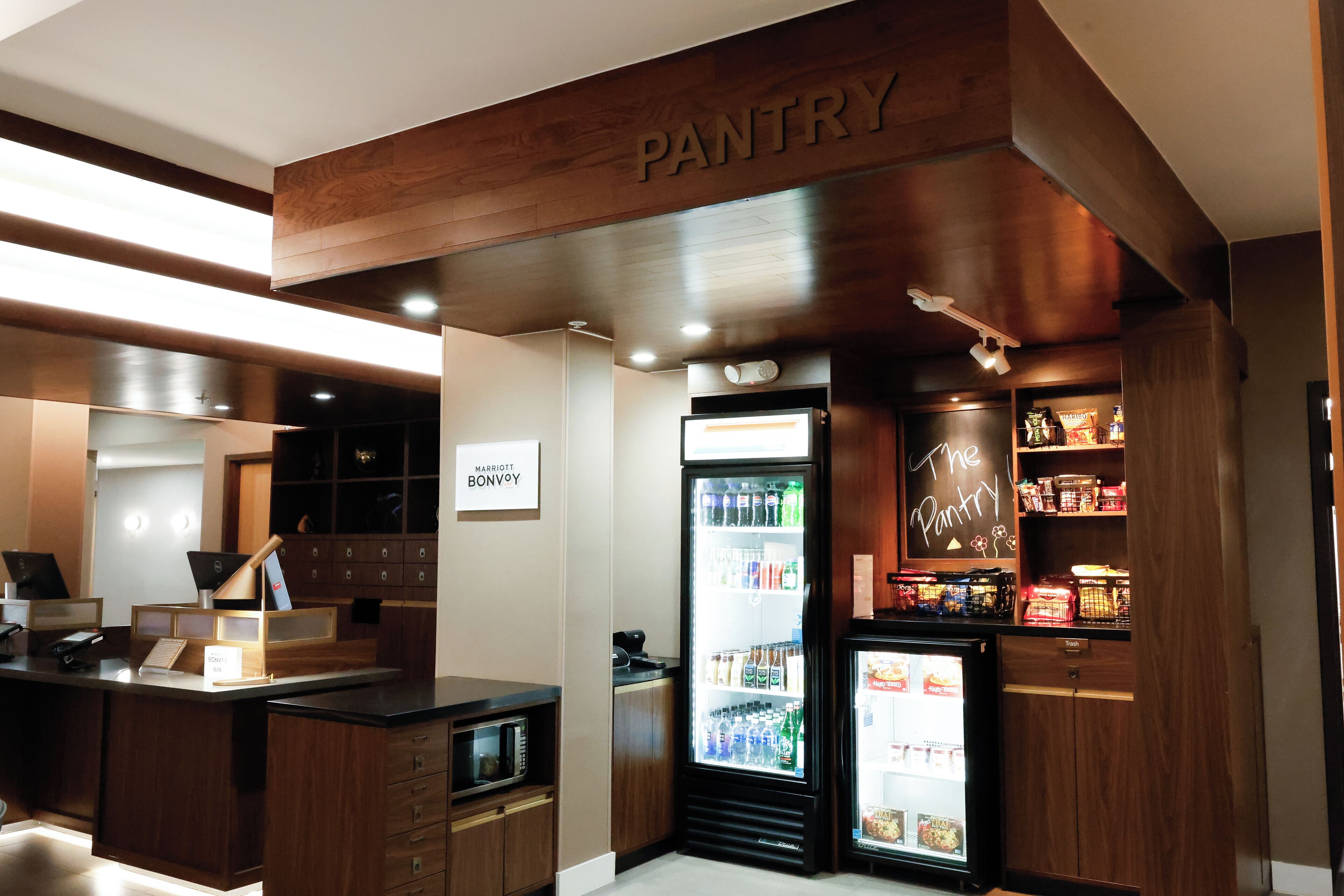 Foto - Four Points BY Sheraton Austin Airport