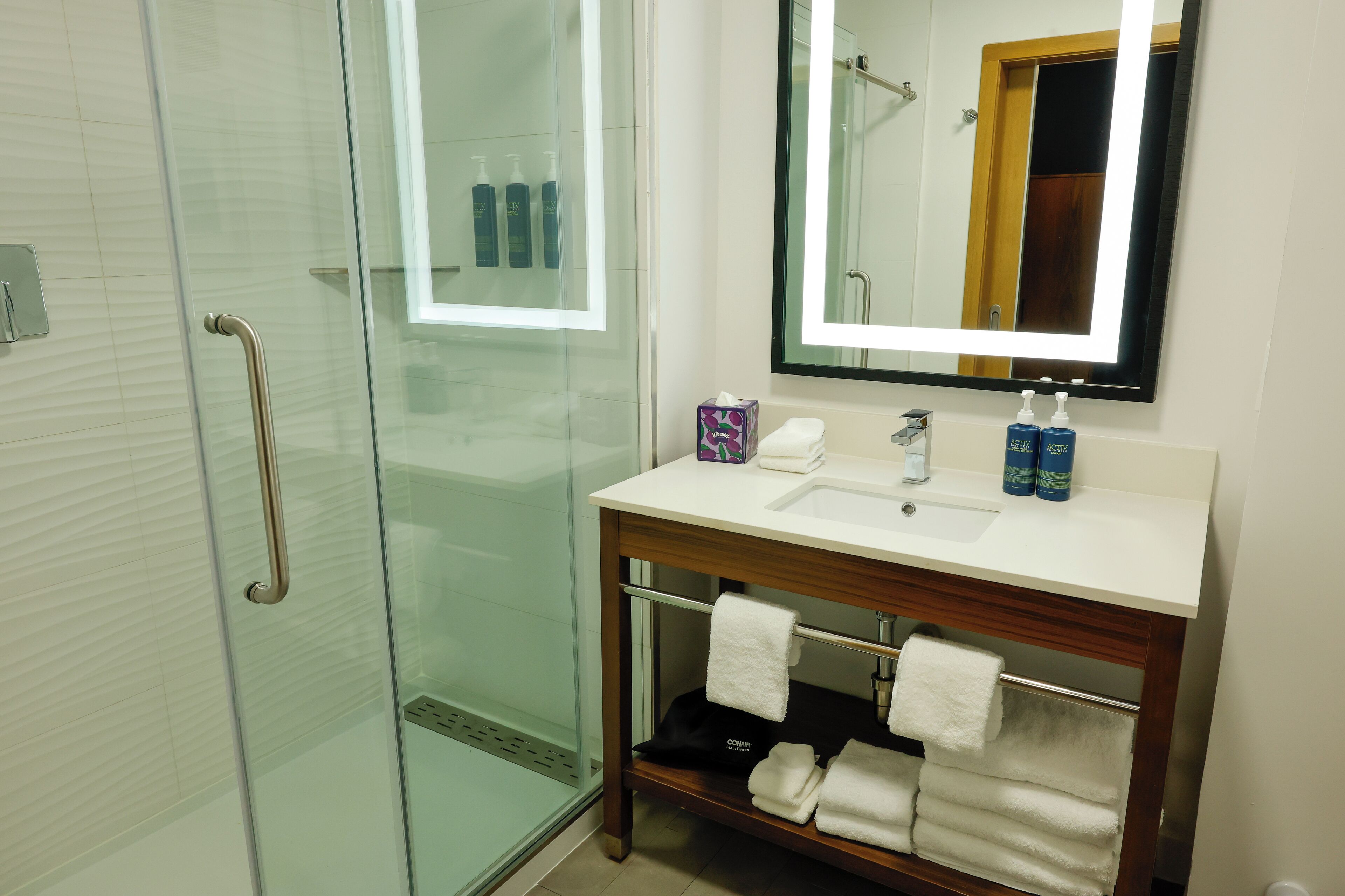 Foto - Four Points by Sheraton Austin Airport