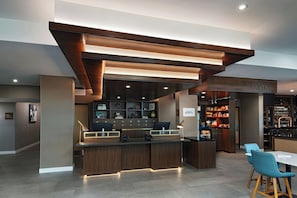 Reception - Four Points BY Sheraton Austin Airport (Austin)
