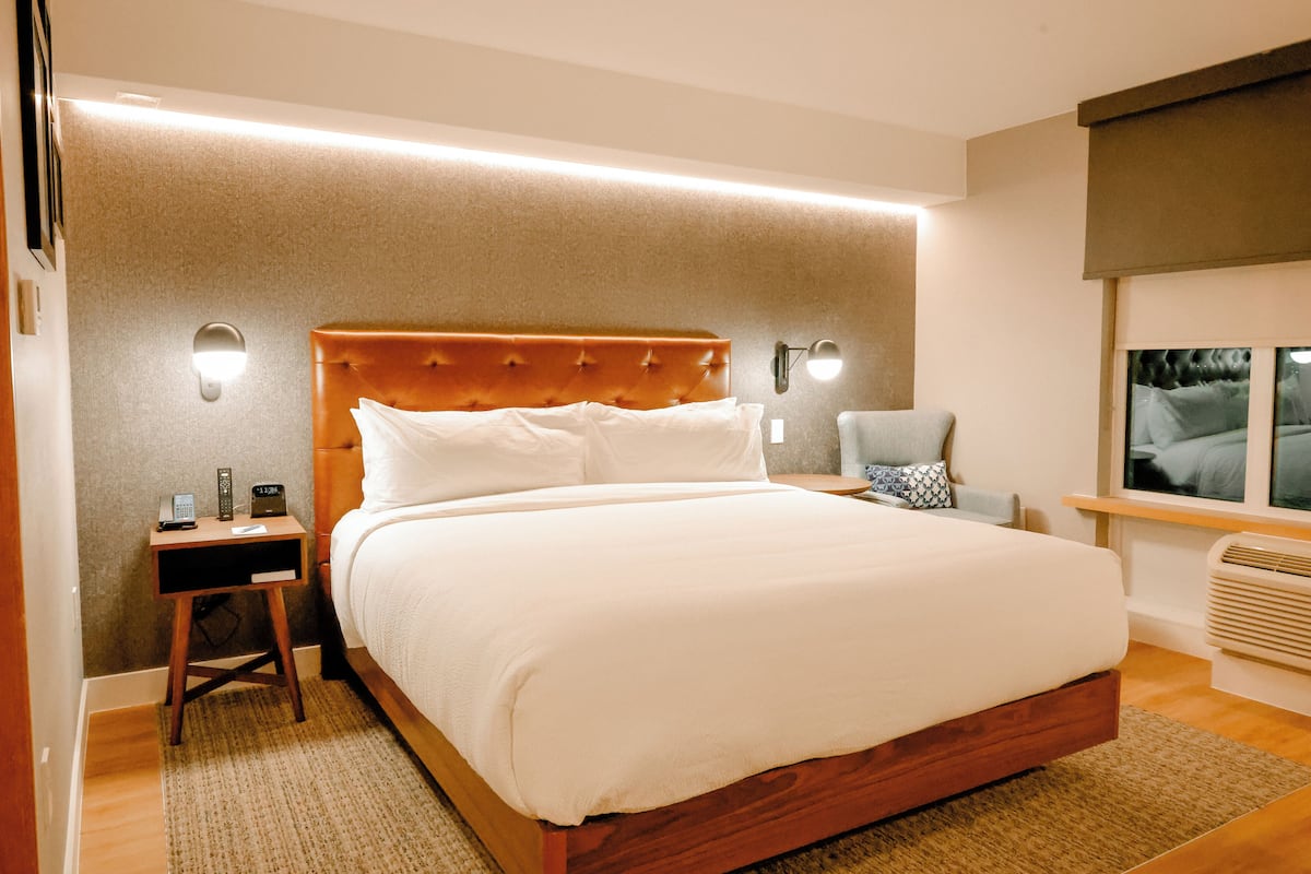 Habitación Deluxe, 1 cama King size y sofá cama, para no fumadores
