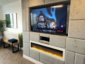 Interior - 4 bedroom accommodation in Thornton-Cleveleys, near Blackpool (Thornton-Cleveleys, near Blackpool)