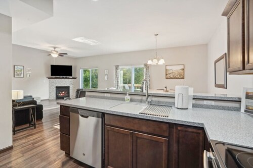 Spacious 4 BR Home Convenient Location