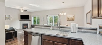 Spacious 4 BR Home Convenient Location