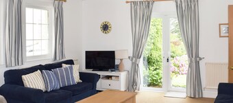 2 bedroom accommodation in Herbert Road