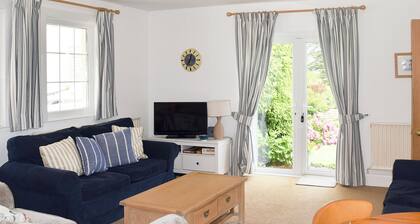 2 bedroom accommodation in Herbert Road