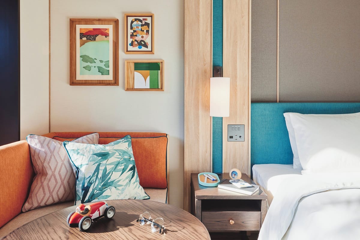 Minibar, coffres-forts dans les chambres, chambres insonorisées