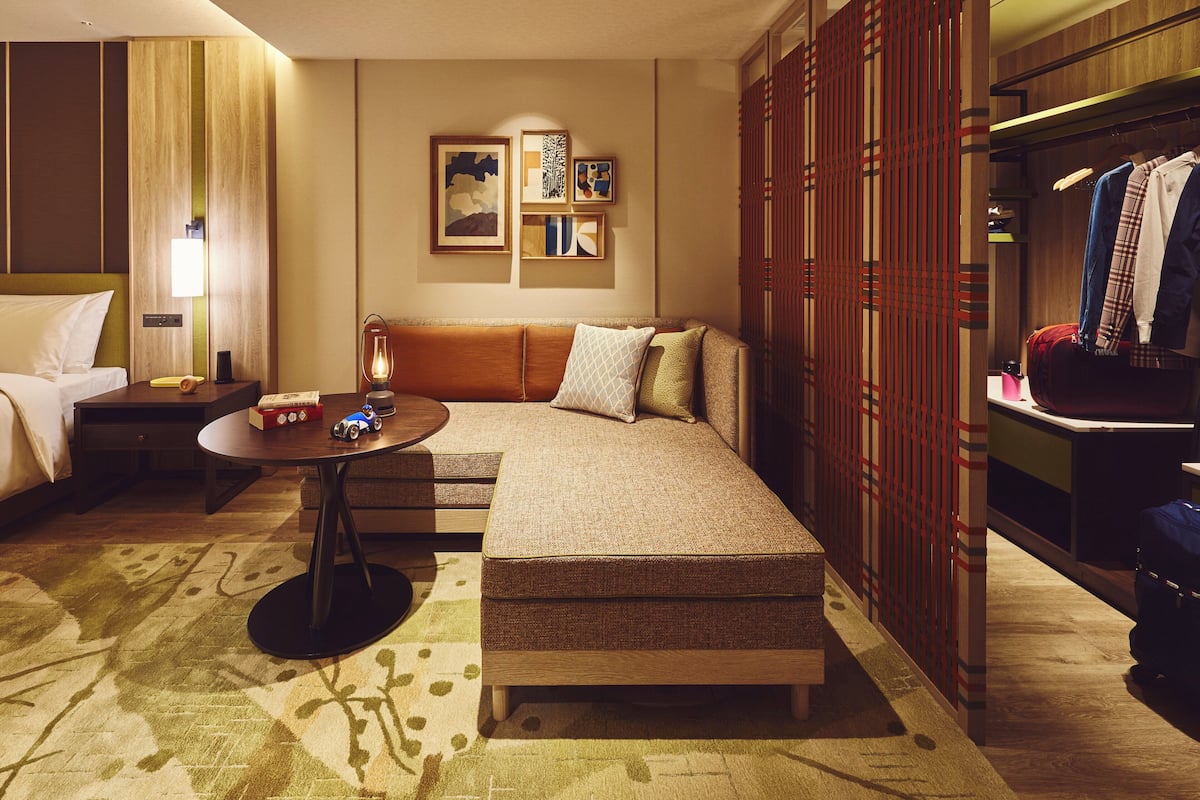 Minibar, Zimmersafe, schallisolierte Zimmer, Bügeleisen/Bügelbrett