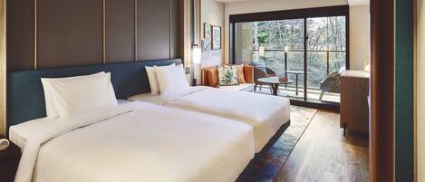 Minibar, in-room safe, soundproofing, iron/ironing board