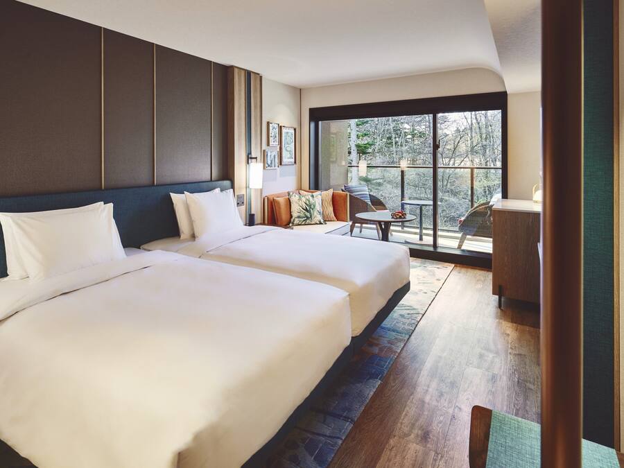 Minibar, in-room safe, soundproofing, iron/ironing board