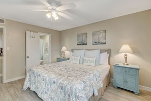 2 bedrooms, desk, iron/ironing board, travel crib
