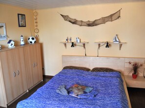 1 bedroom