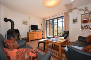 Televisie en een open haard