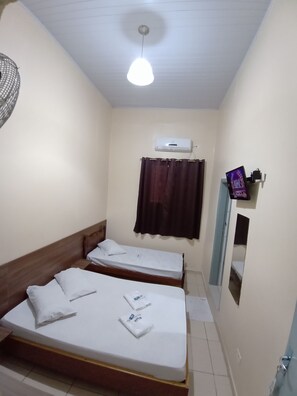 Habitación triple básica | Wifi gratis