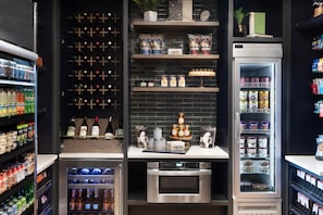 Snack bar