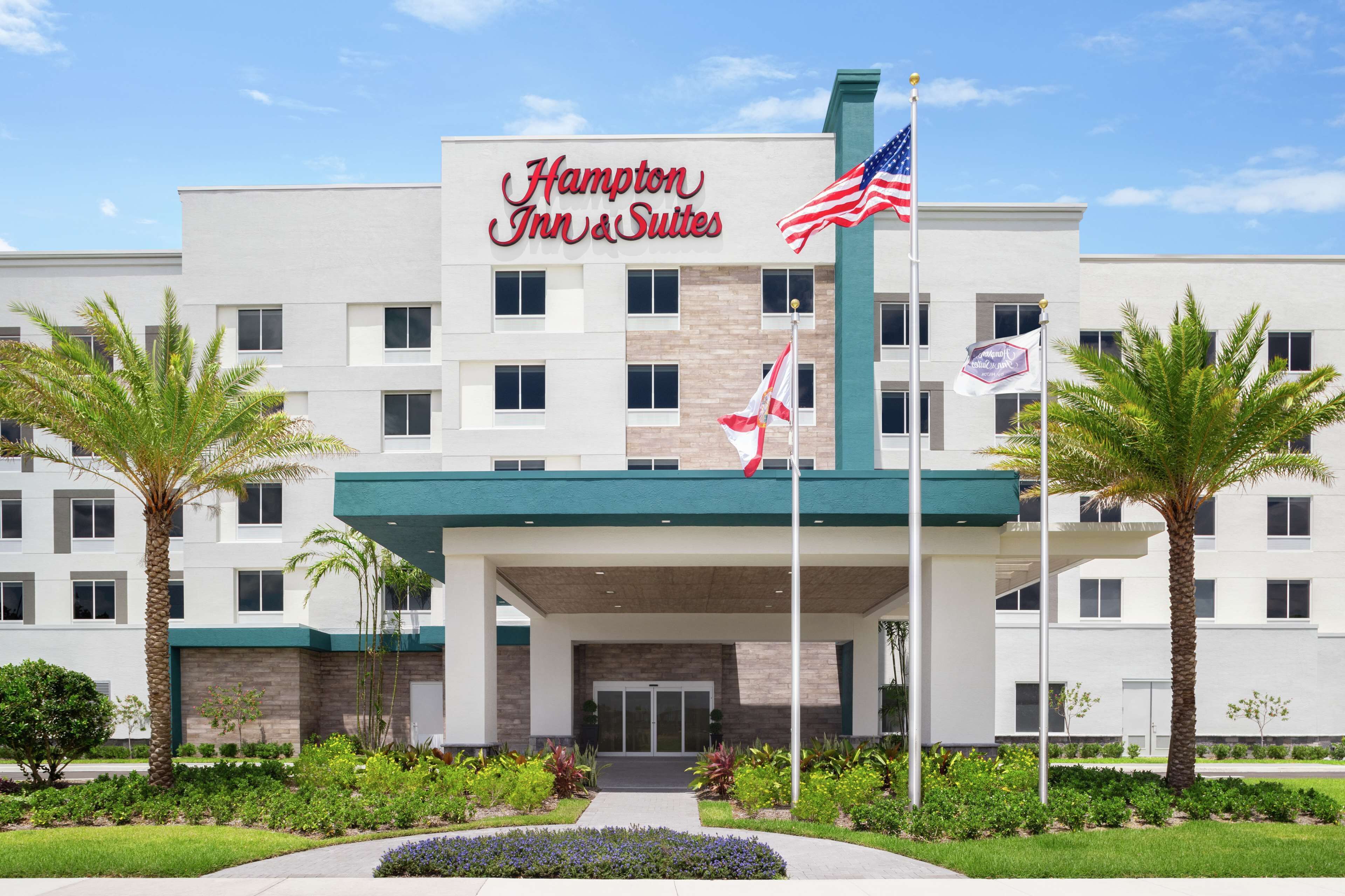 Photo - Hampton Inn & Suites Miami, Kendall, Executive Airport