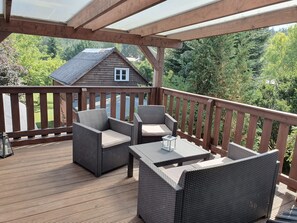 Unclassified image, 3 of 22, button